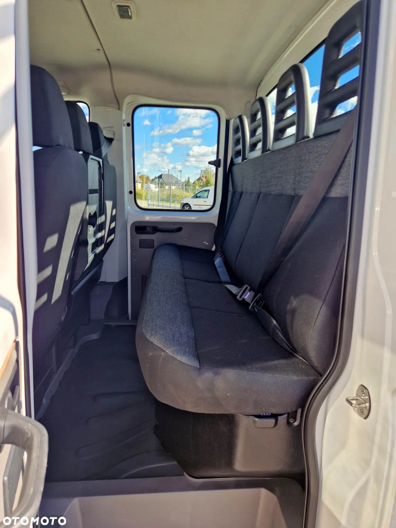 Volkswagen CRAFTER 2,0 TDI 177 KONNA DOKA BRYGADÓWKA 7 OSOBOWA KLIMA 154T/KM PRZEBIEGU GWARANCJA WEBASTO - 16
