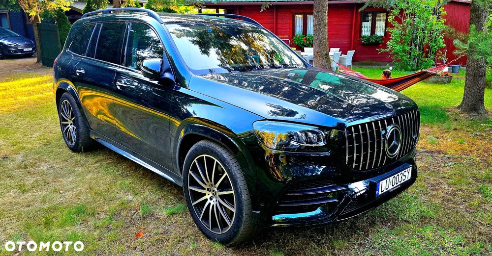 Mercedes-Benz GLS - 1