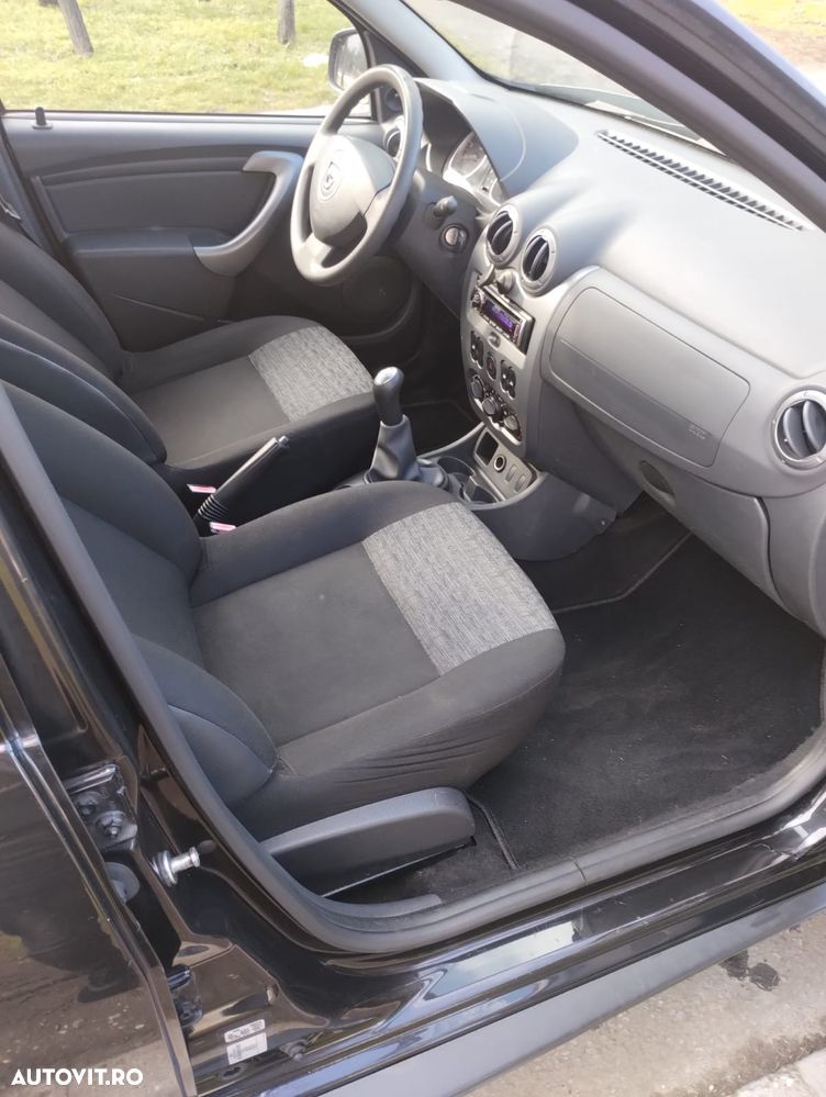 Dacia Duster 1.5 dCi 4x2 Ambiance - 11