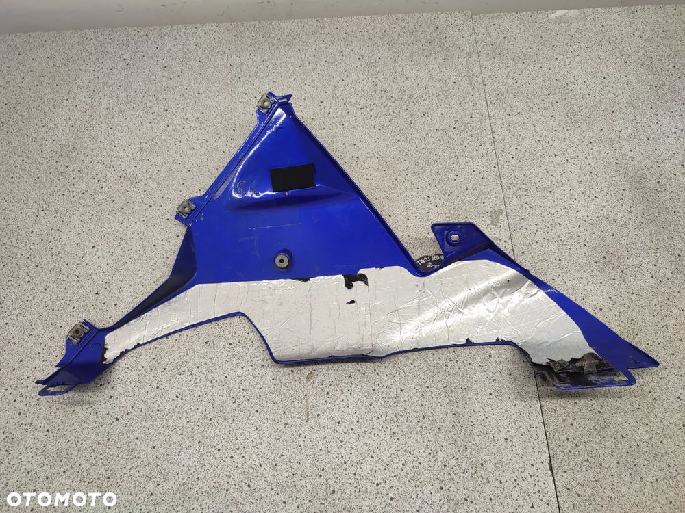 Pług, owiewka, osłona Yamaha R1 R 1 YZF-R1 RN09 - 9