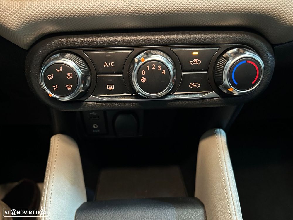 Nissan Micra 1.0 G Acenta - 26