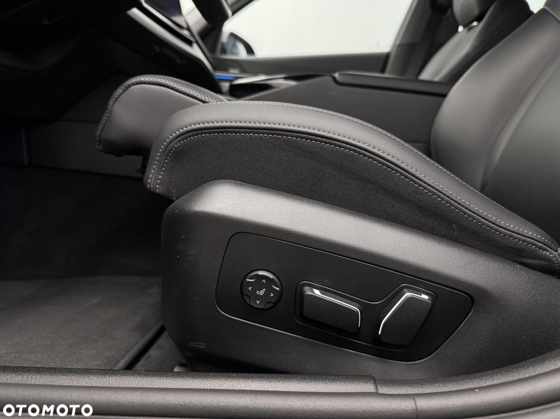 BMW Seria 5 - 21