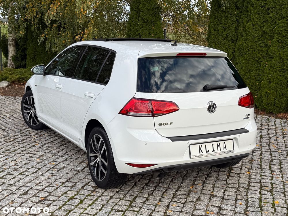 Volkswagen Golf 1.2 TSI BlueMotion Technology Cup - 37