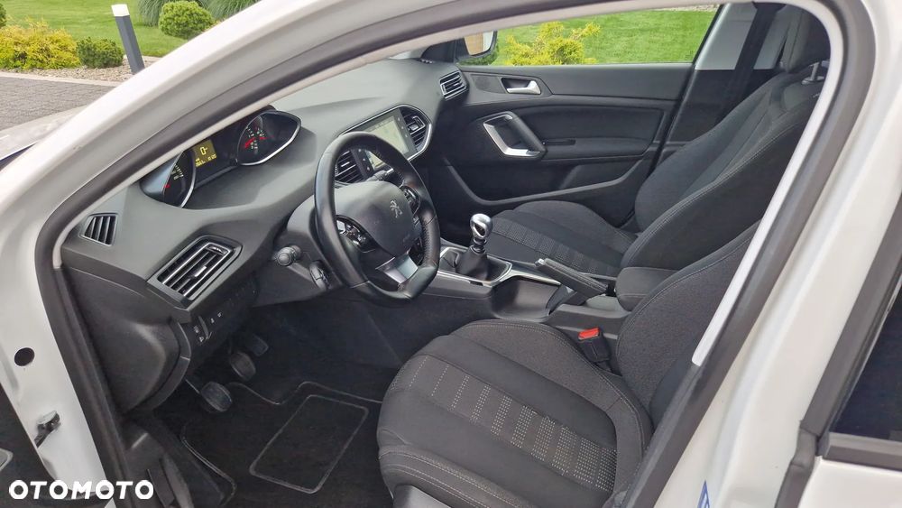 Peugeot 308 SW 1.6 BlueHDi Business Line S&S - 15