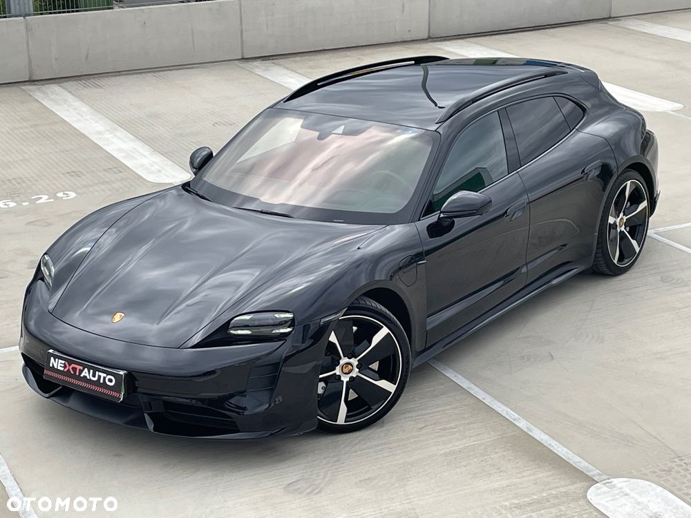 Porsche Taycan Turbo - 2