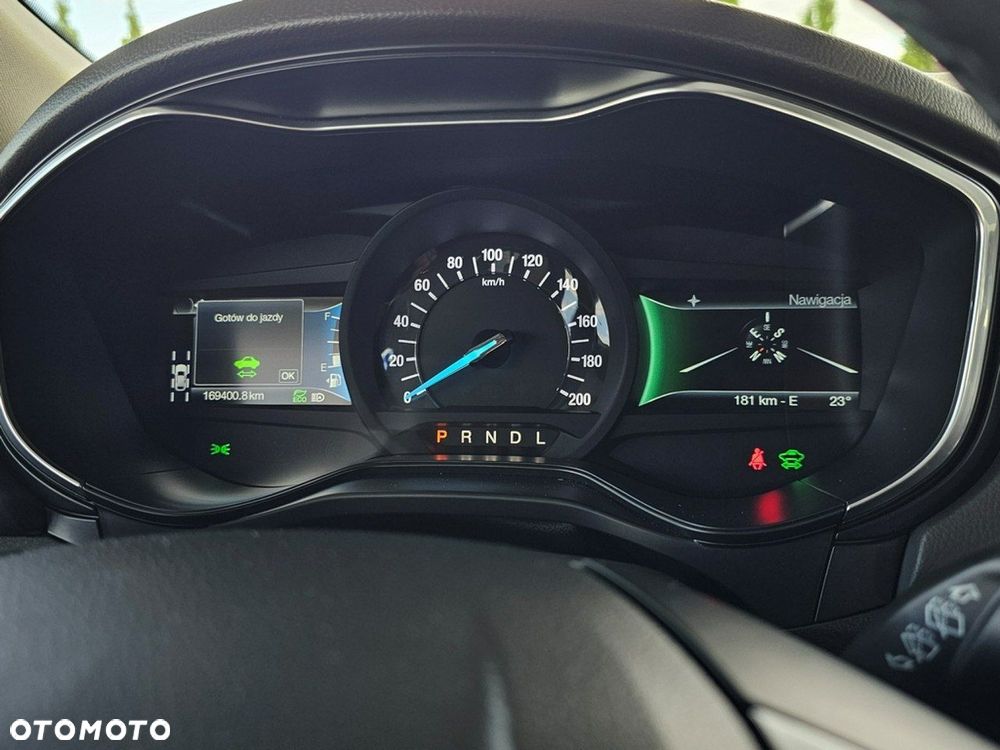 Ford Mondeo - 17