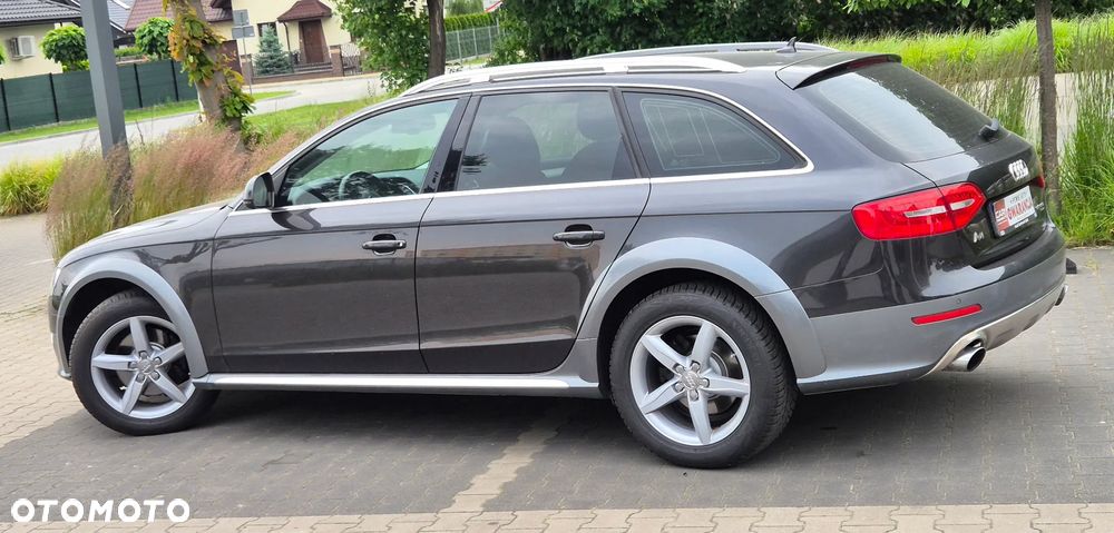 Audi A4 Allroad - 25