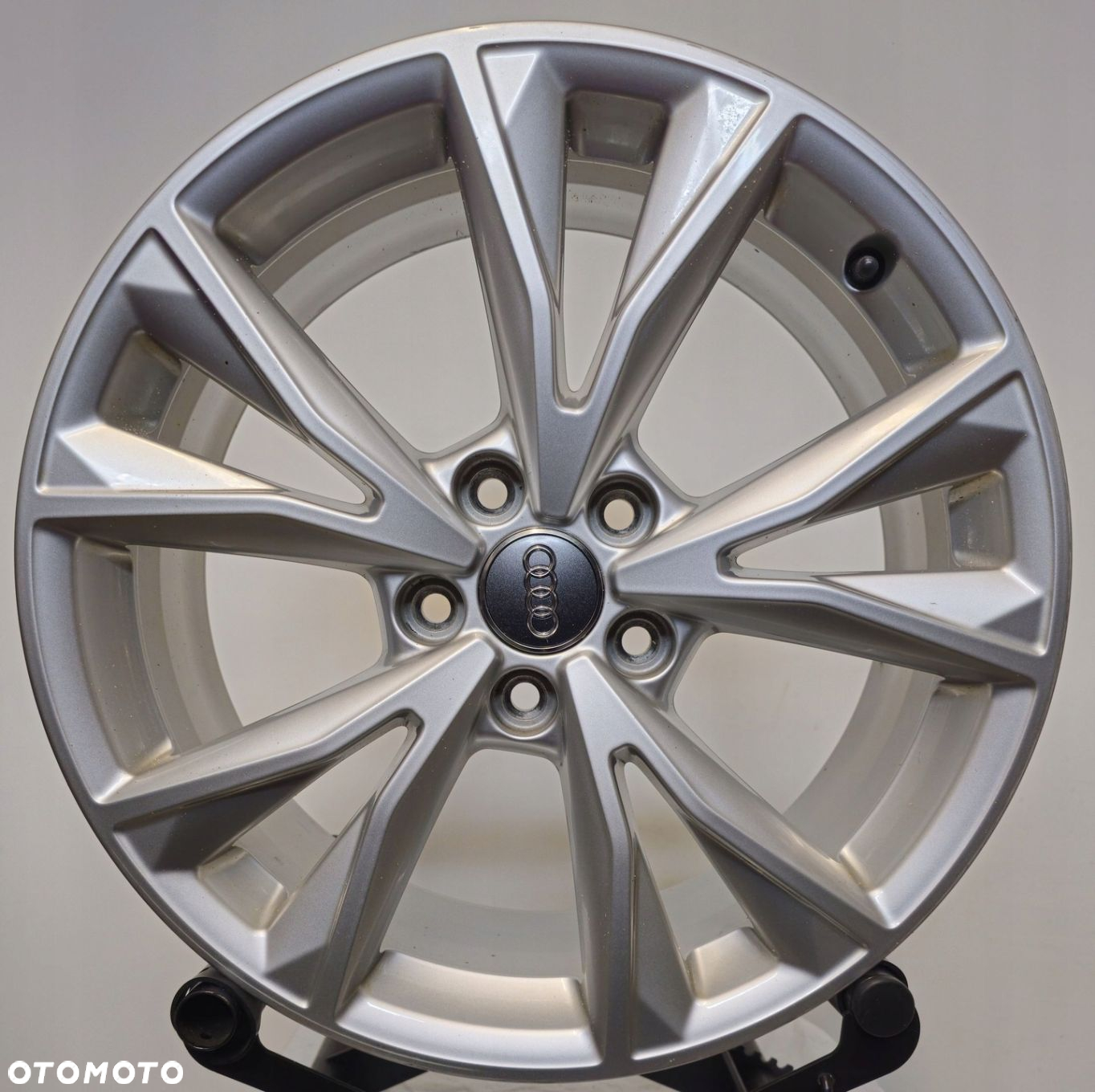 FELGI ALUMINIOWE ORG. AUDI 83A601025K Q3 A3 7x18 5x112 ET 43 - 3
