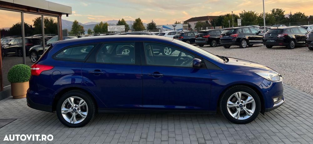 Ford Focus 1.5 EcoBlue Active Business - 11