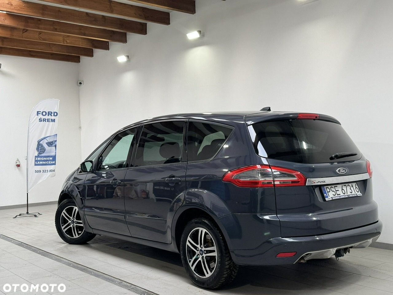 Ford S-Max - 18