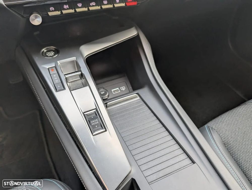 Peugeot 308 SW 180 e-EAT8 Allure - 17