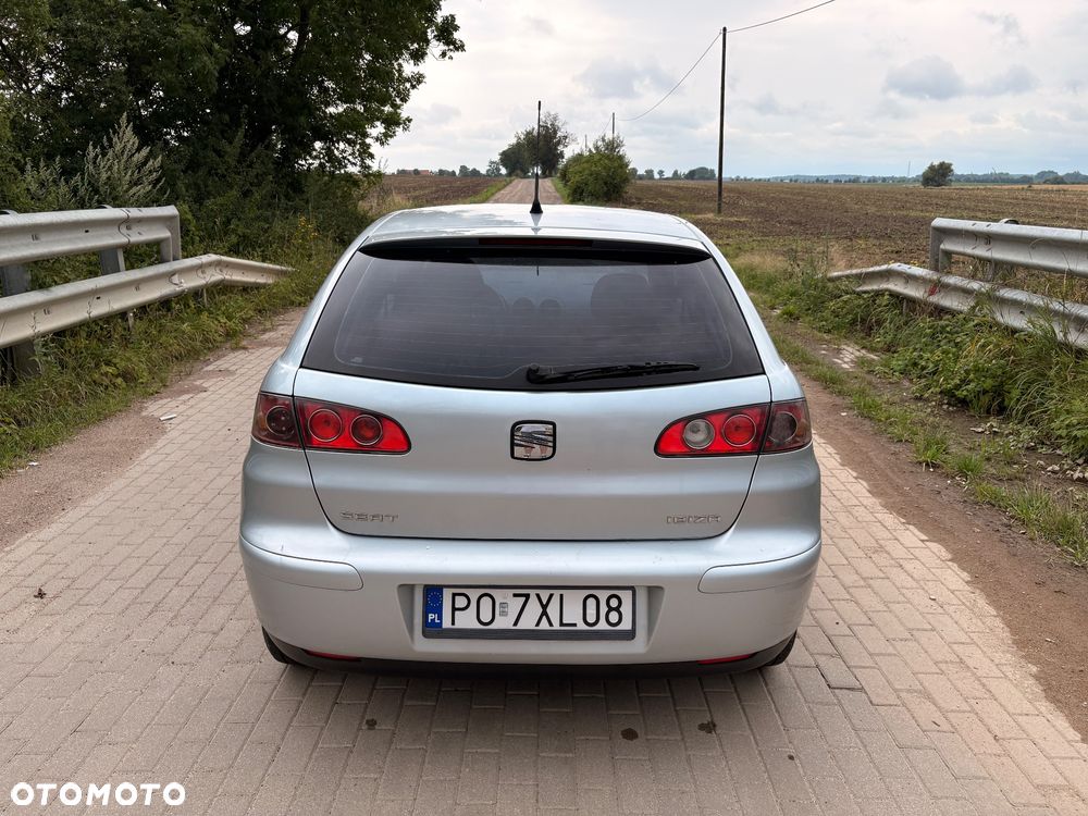 Seat Ibiza 1.4 16V 100 Sport - 4