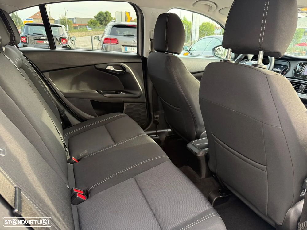 Fiat Tipo 1.3 M-Jet Easy - 12