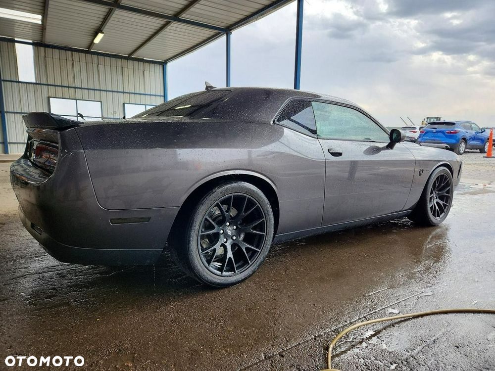 Dodge Challenger Automatik R/T Plus Scat Pack - 3