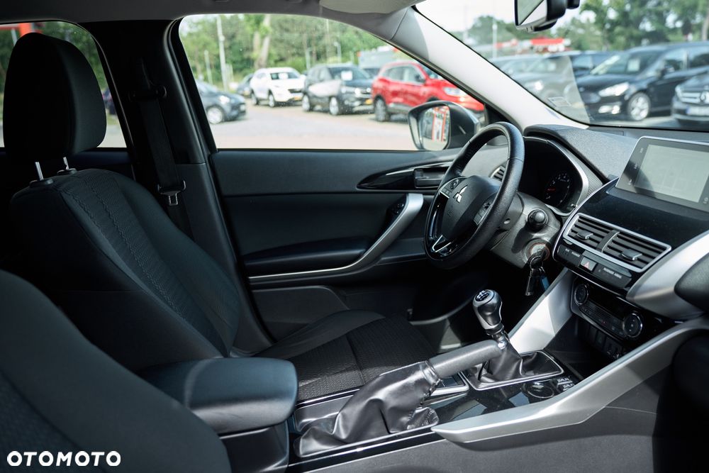Mitsubishi Eclipse Cross - 28