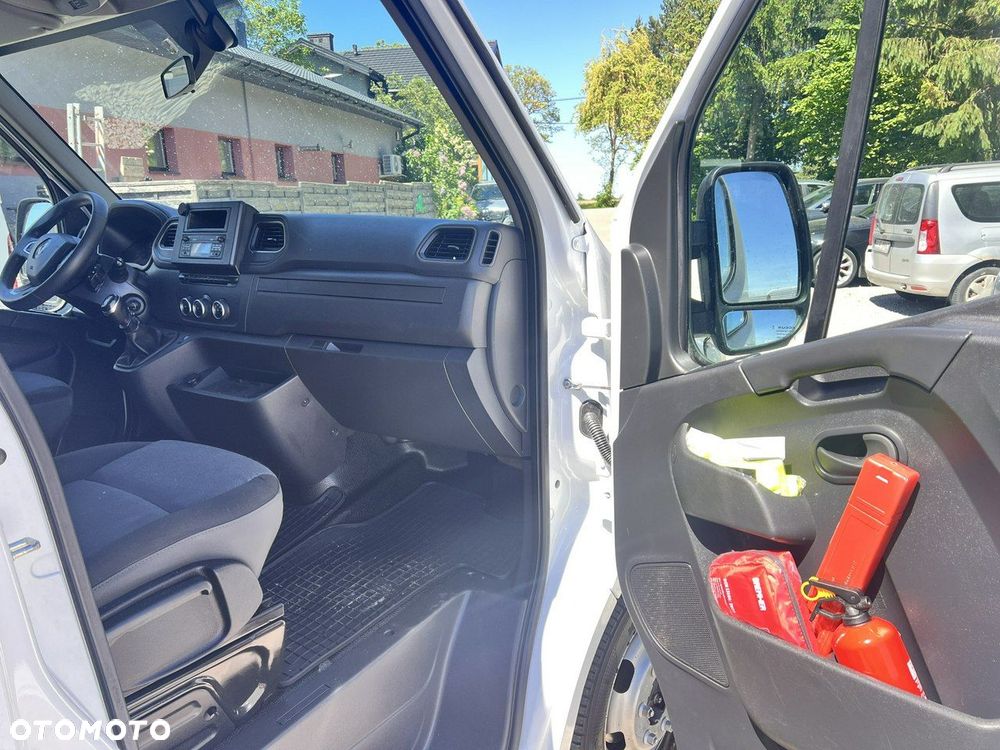 Renault Master - 9