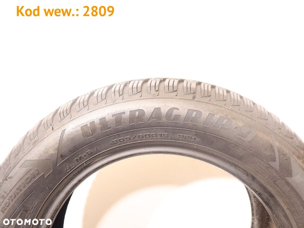 Goodyear Ultra Grip 9 - 205/60 R16 - 5