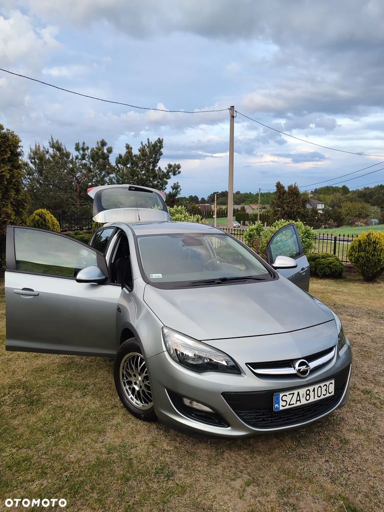 Opel Astra 1.4 Turbo Exklusiv - 5