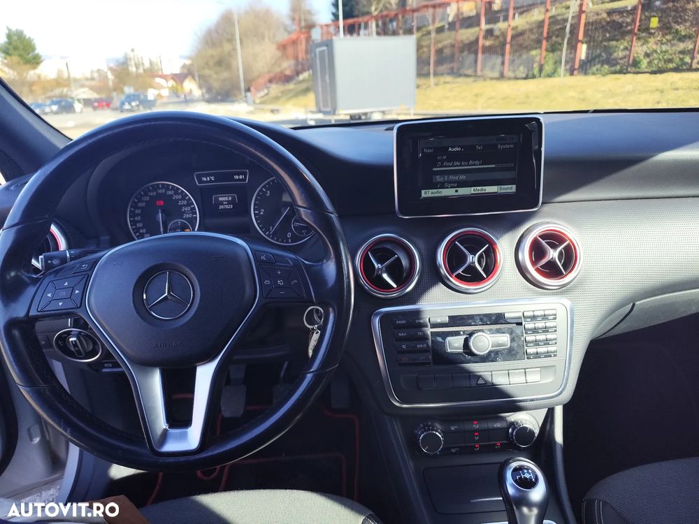 Mercedes-Benz CLA 180 d - 14