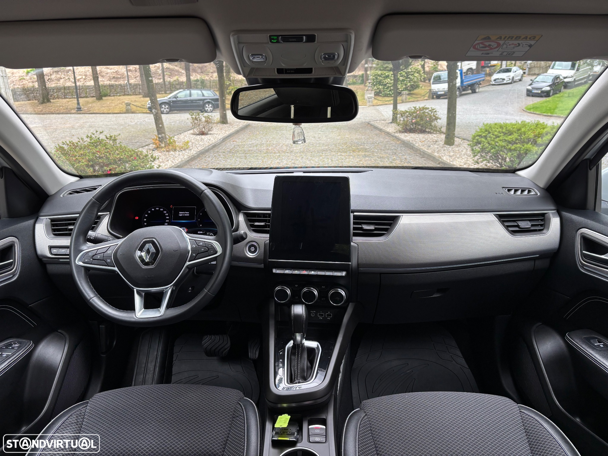 Renault Arkana 1.6 E-Tech Intens - 18
