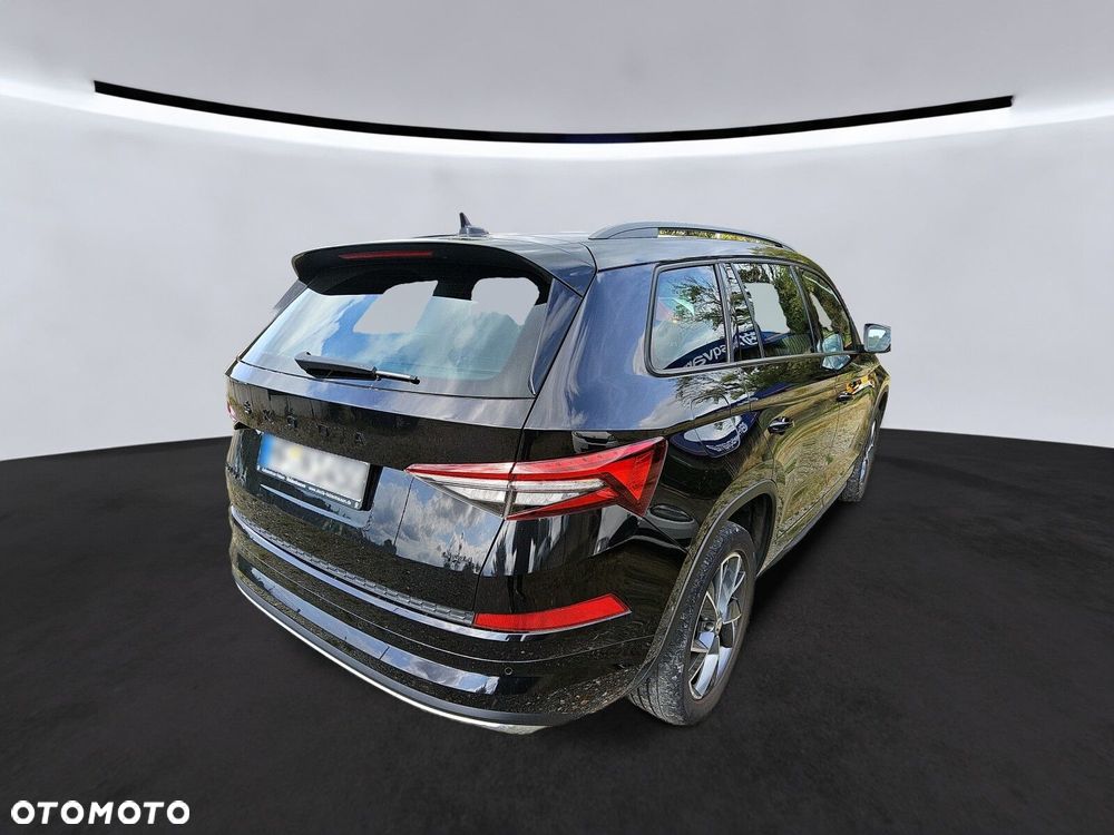 Skoda Kodiaq 2.0 TDI 4x4 Sportline DSG - 4
