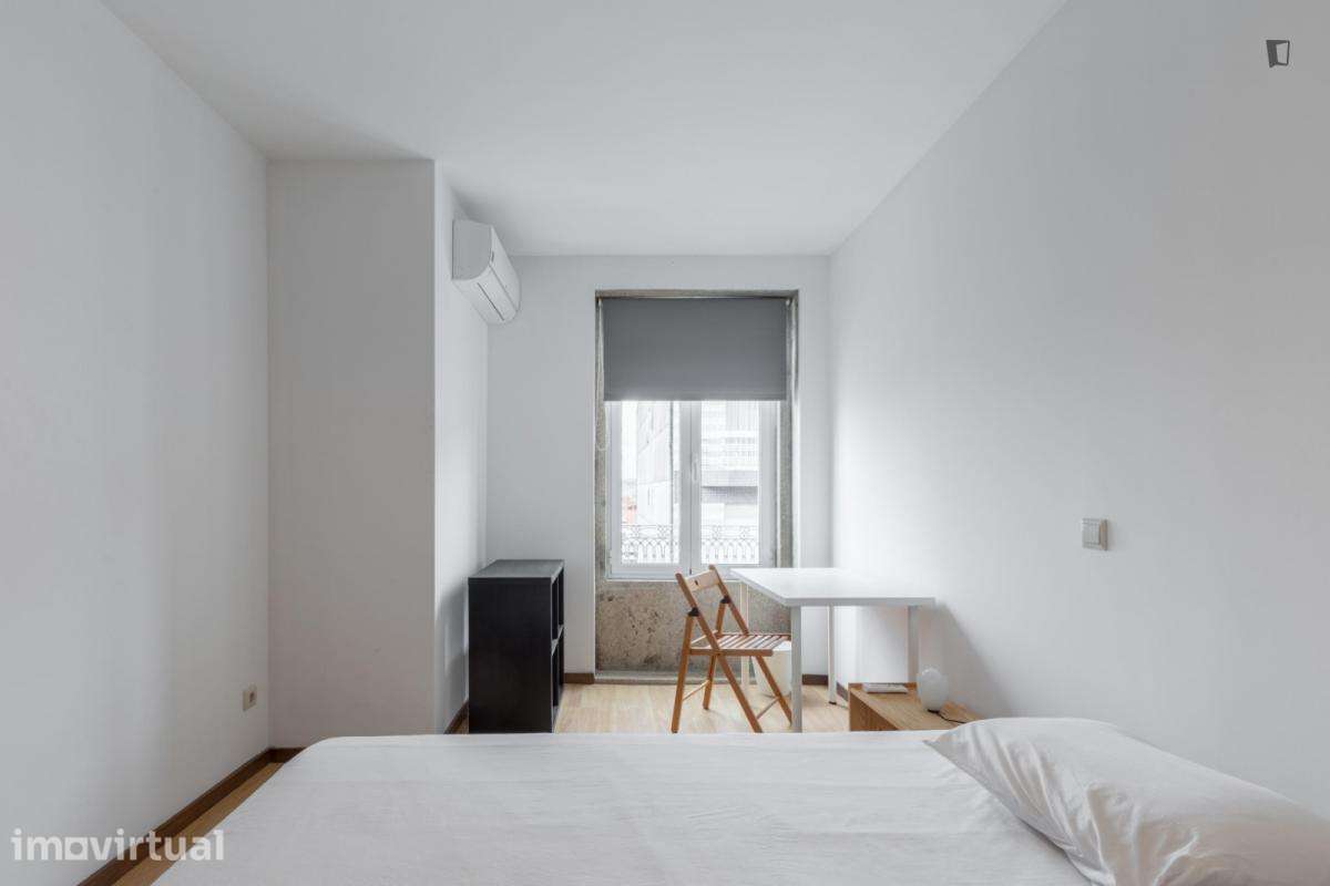 Quarto - localizado em Bonfim Porto - Grande imagem: 2/17