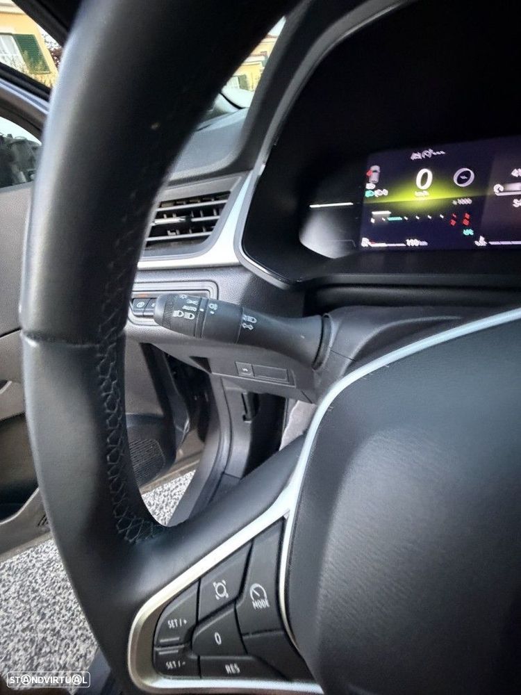 Renault Captur 1.0 TCe Techno Bi-Fuel - 21