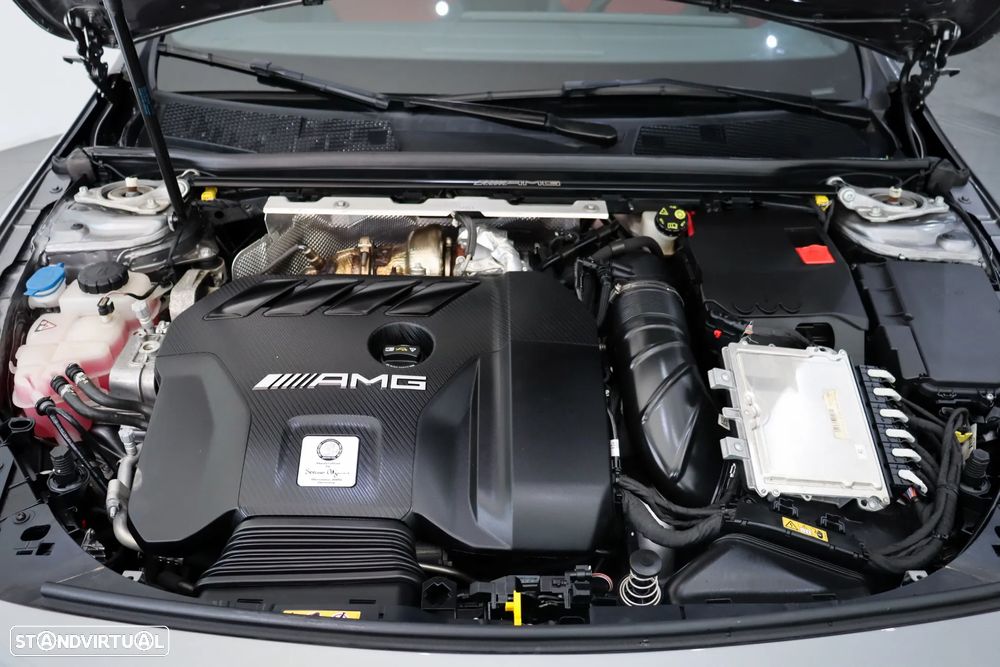 Mercedes-Benz A 45 AMG 4Matic+ Speedshift DCT 8G - 39