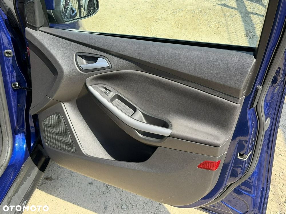 Ford Focus - 21