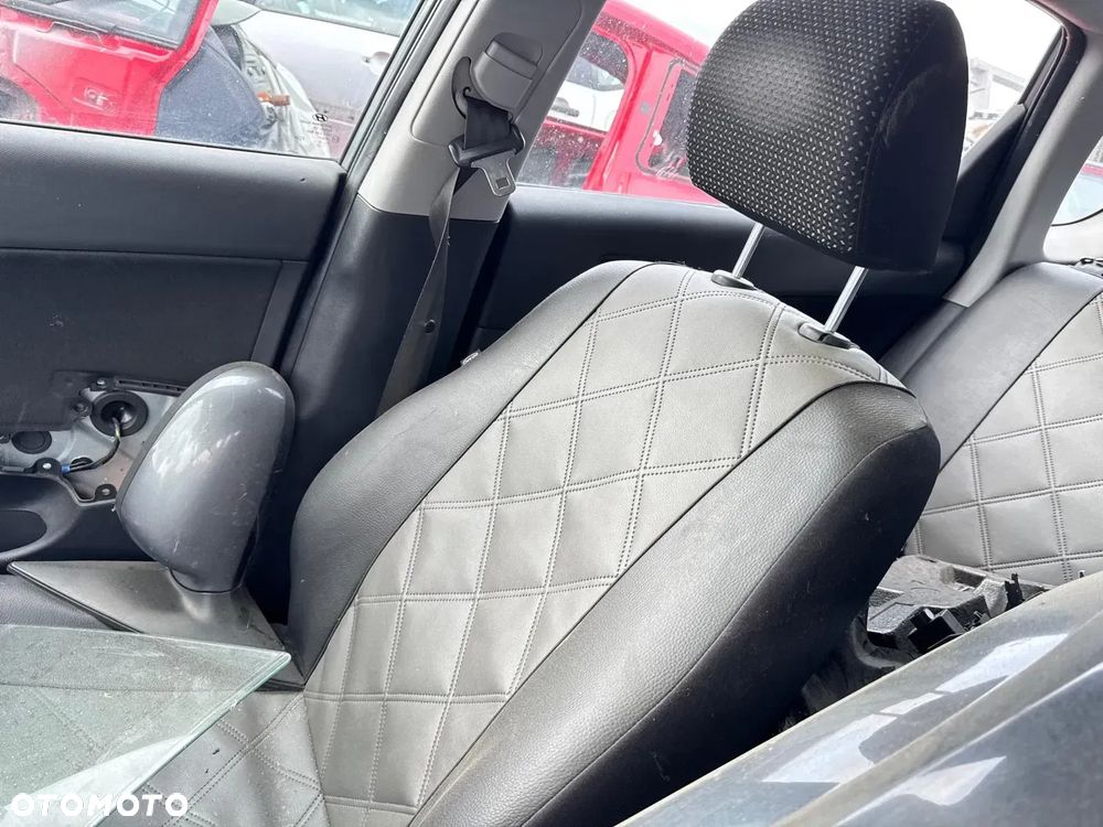 Hyundai i30 CW  1.6 CRDi 2009r - cały na części - 2