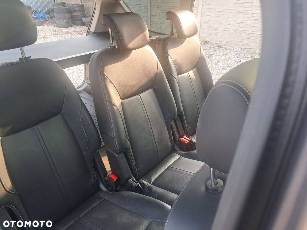 Ford S-Max - 26