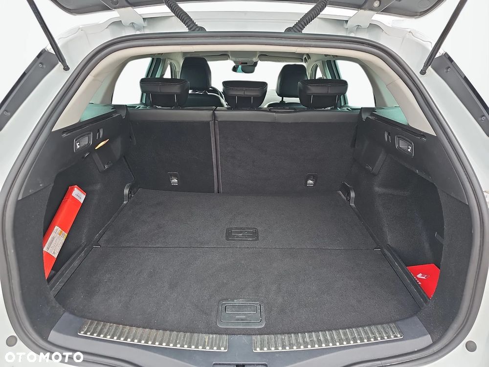 Renault Megane 1.3 TCe FAP Intens - 12