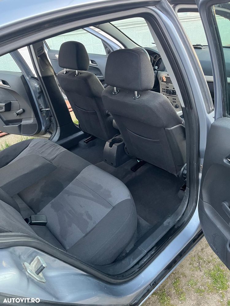 Opel Astra 1.6 Enjoy - 5