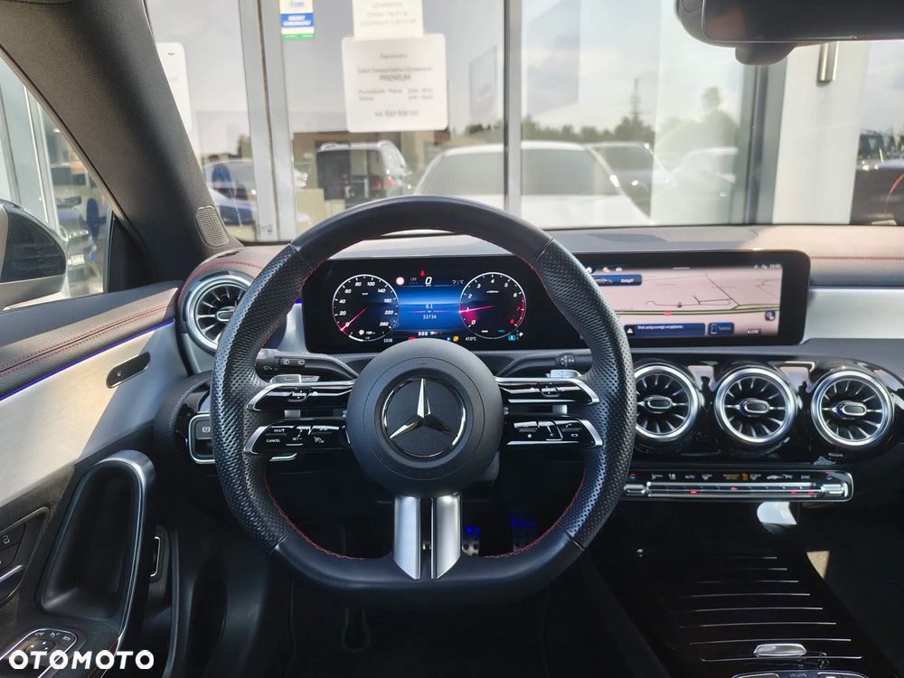 Mercedes-Benz CLA 200 mHEV AMG Line 7G-DCT - 17
