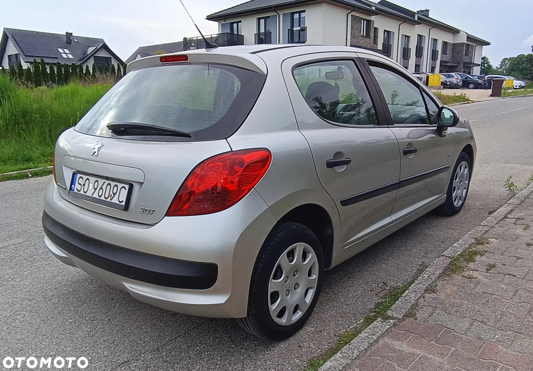 Peugeot 207 1.4 Trendy nICE - 2