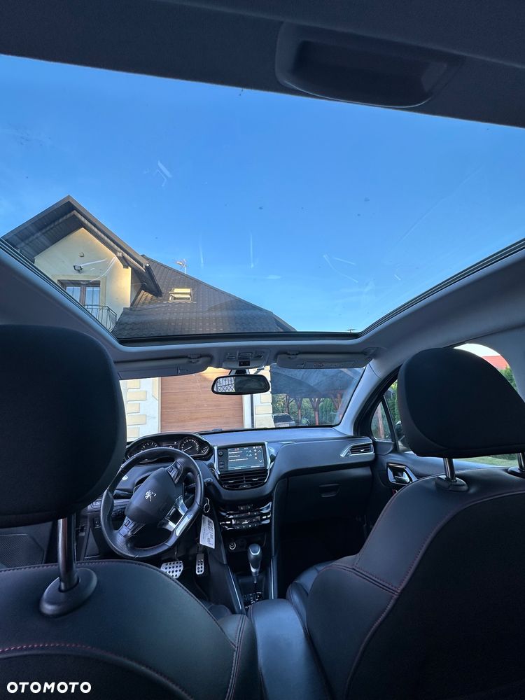 Peugeot 208 PureTech 130 EAT8 GT Pack - 20
