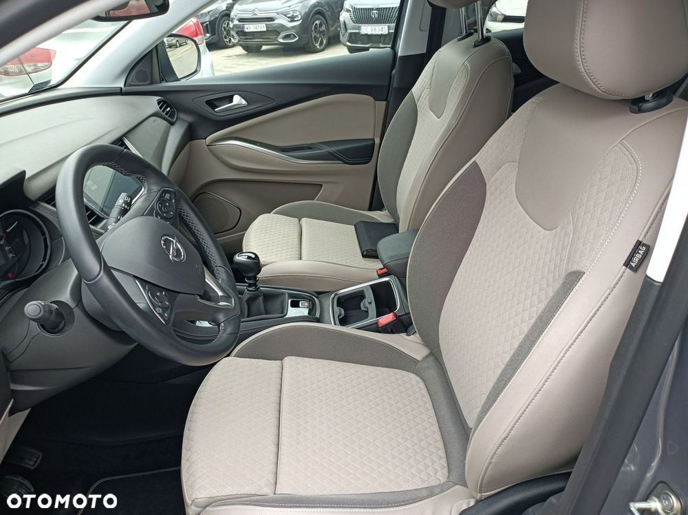 Opel Grandland X - 15