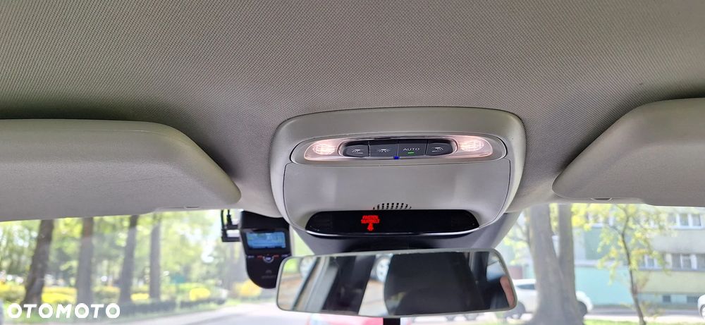 Volvo V40 T3 Drive-E Kinetic - 13