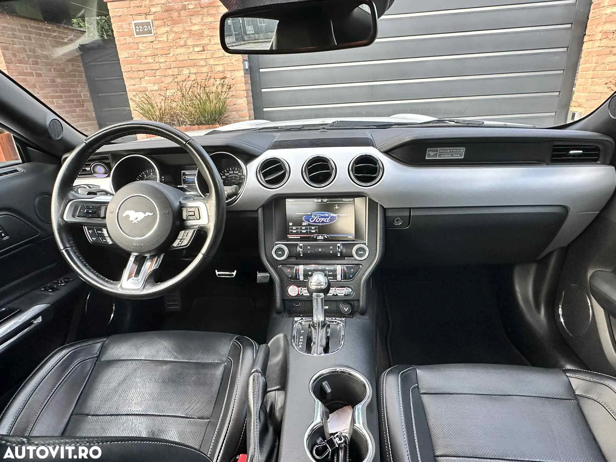 Ford Mustang 2.3 Eco Boost Aut. - 10