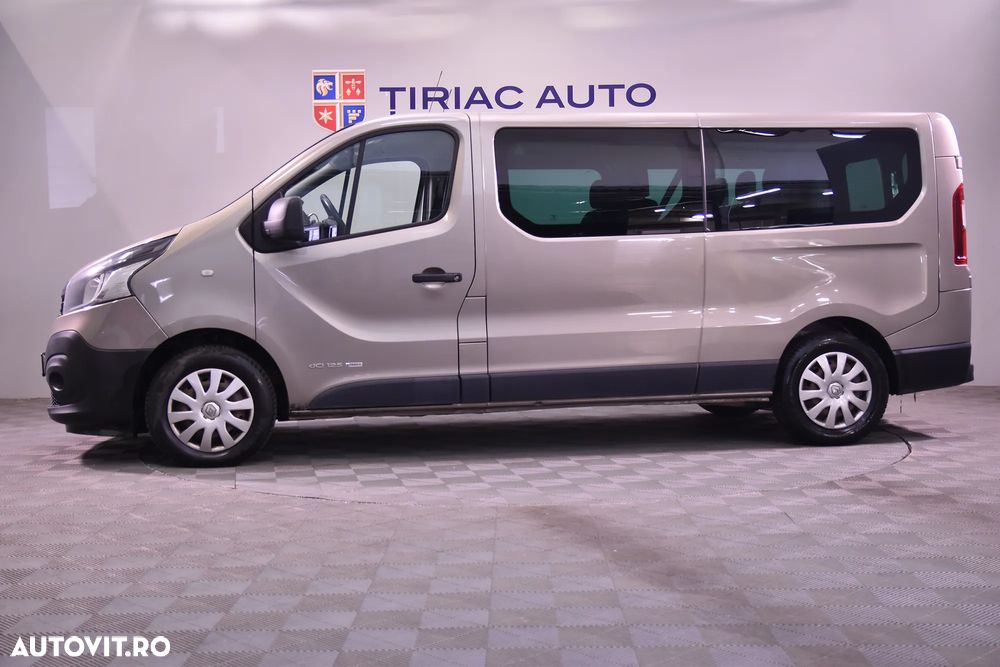 Renault Trafic - 2
