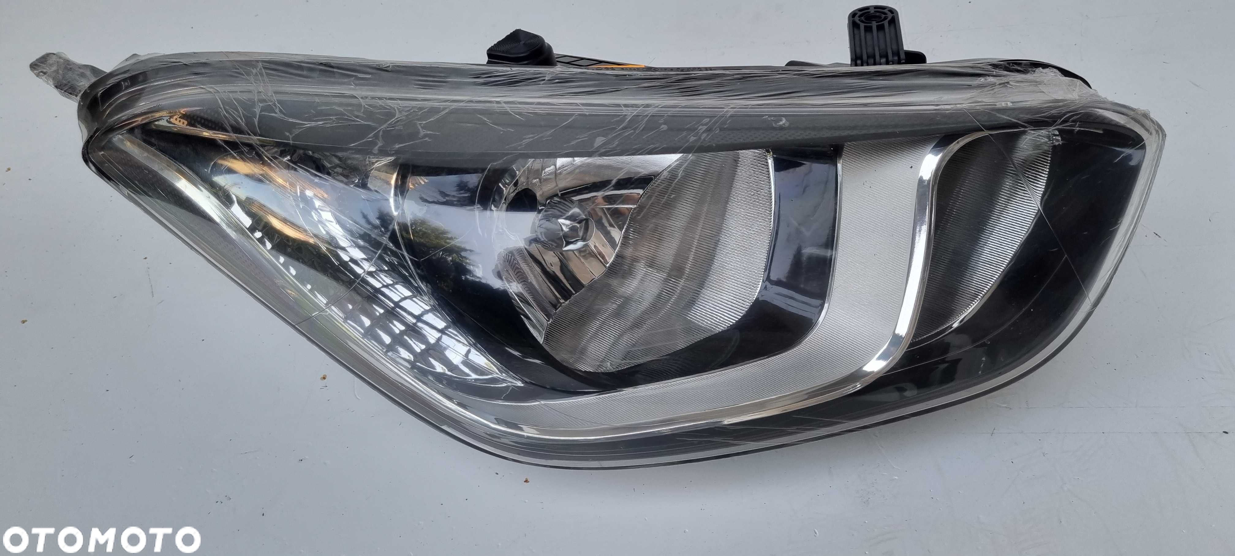 HYUNDAI I20 Lift 12-14 Lampa Reflektor Prawy Nowa Oryg. Europa Kraków - 7