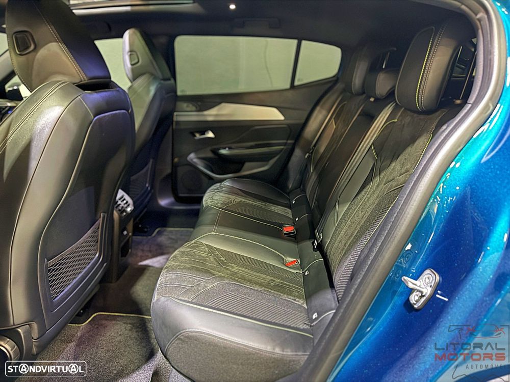 Peugeot 408 1.6 Hybrid GT e-EAT8 - 16