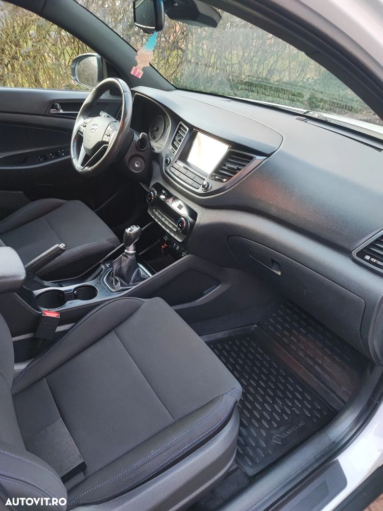 Hyundai Tucson blue 1.6 GDi 2WD Passion - 8