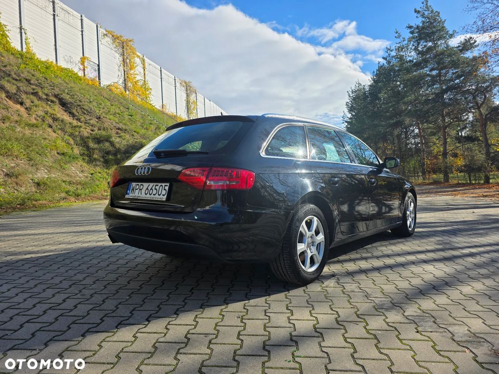 Audi A4 Avant - 17