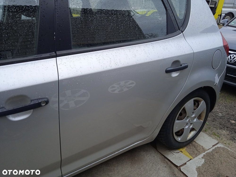 Drzwi Lewe Prawe Przednie Tylne Kia Ceed 9S - 1