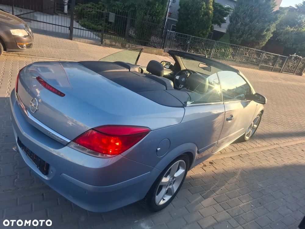 Opel Astra 1.6 Endless Summer - 10