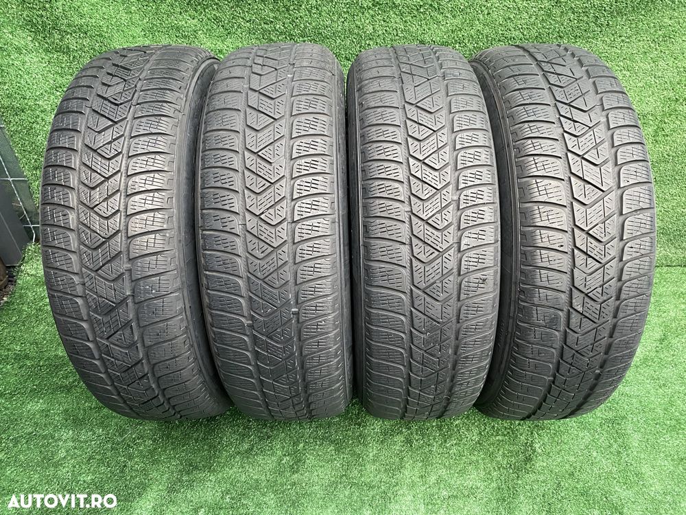 Set 4 anvelope Iarna Pirelli Scorpion Winter 215 65 R17 99H Dot 3720 - 1