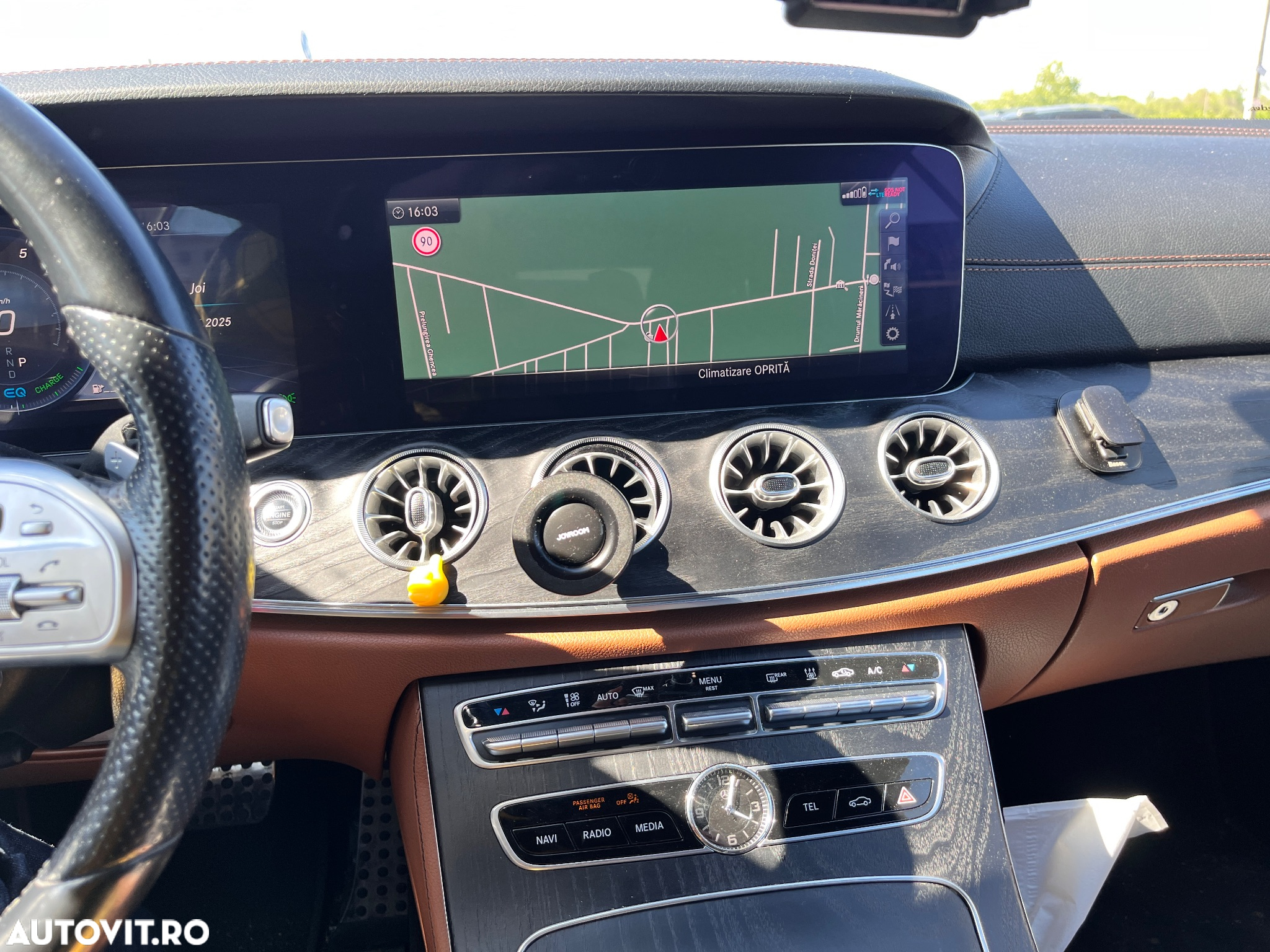 Mercedes-Benz E - 14