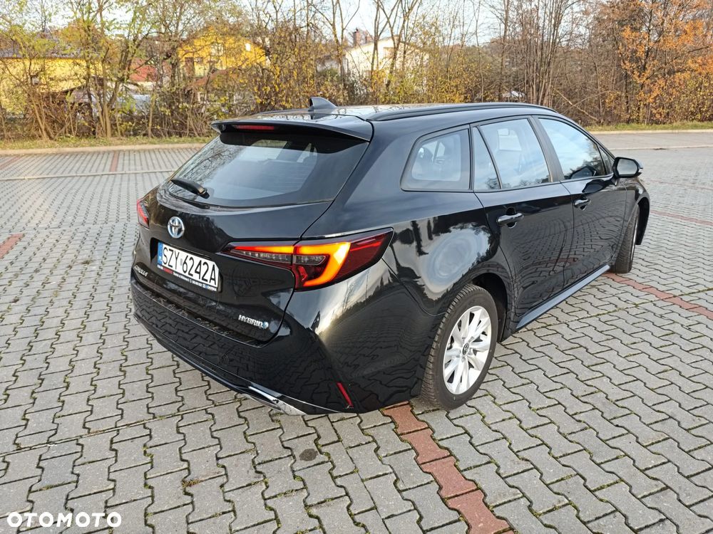 Toyota Corolla 1.8 Hybrid Comfort - 6