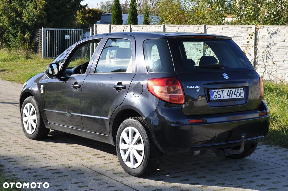 Suzuki SX4 1.9 DDiS 4WD GS / Premium - 6